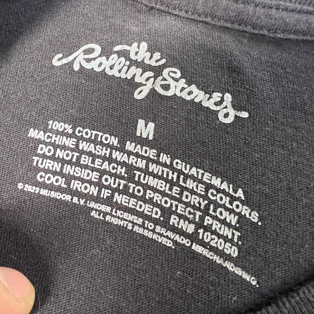 Rolling Stones Holiday Ugly Christmas Sweater T-Shirt Women’s Size Medium - Picture 2 of 4